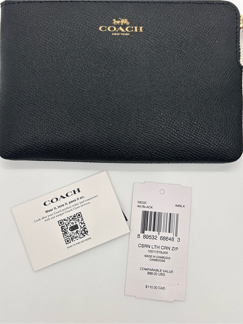 Coach Black Leather Wristlet with Gold Hardware Brand New (tag inside) - Picture 9 of 11